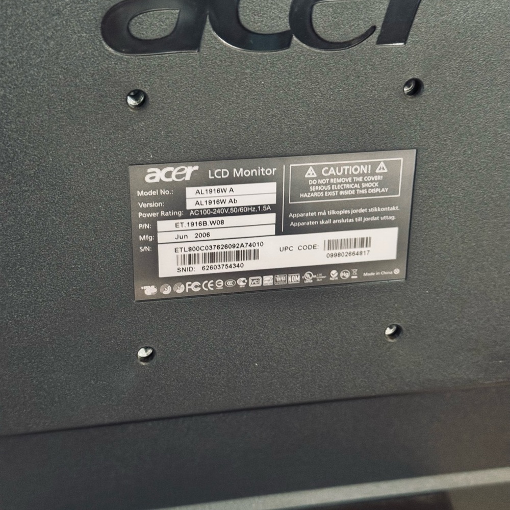 ACER 19” Widescreen Black External Computer Monitor AL1916W + VGA Cable - Picture 13 of 16